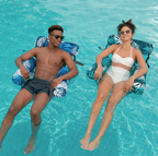New inflatable swimming floats, relaxing beds that float on the water.